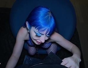 Blu fishnet creampire